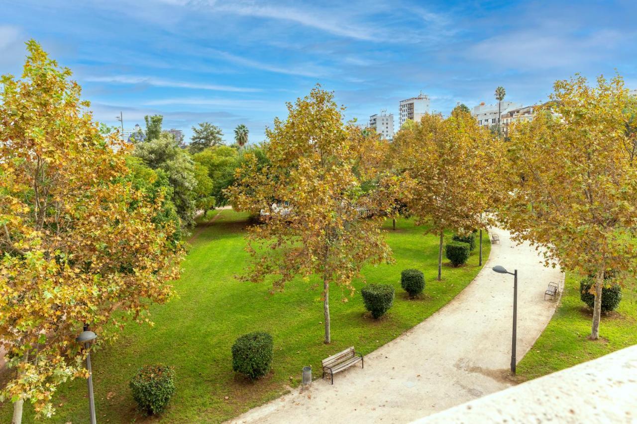 Art Lofts Gardens Apartment บาเลนเซีย ภายนอก รูปภาพ
